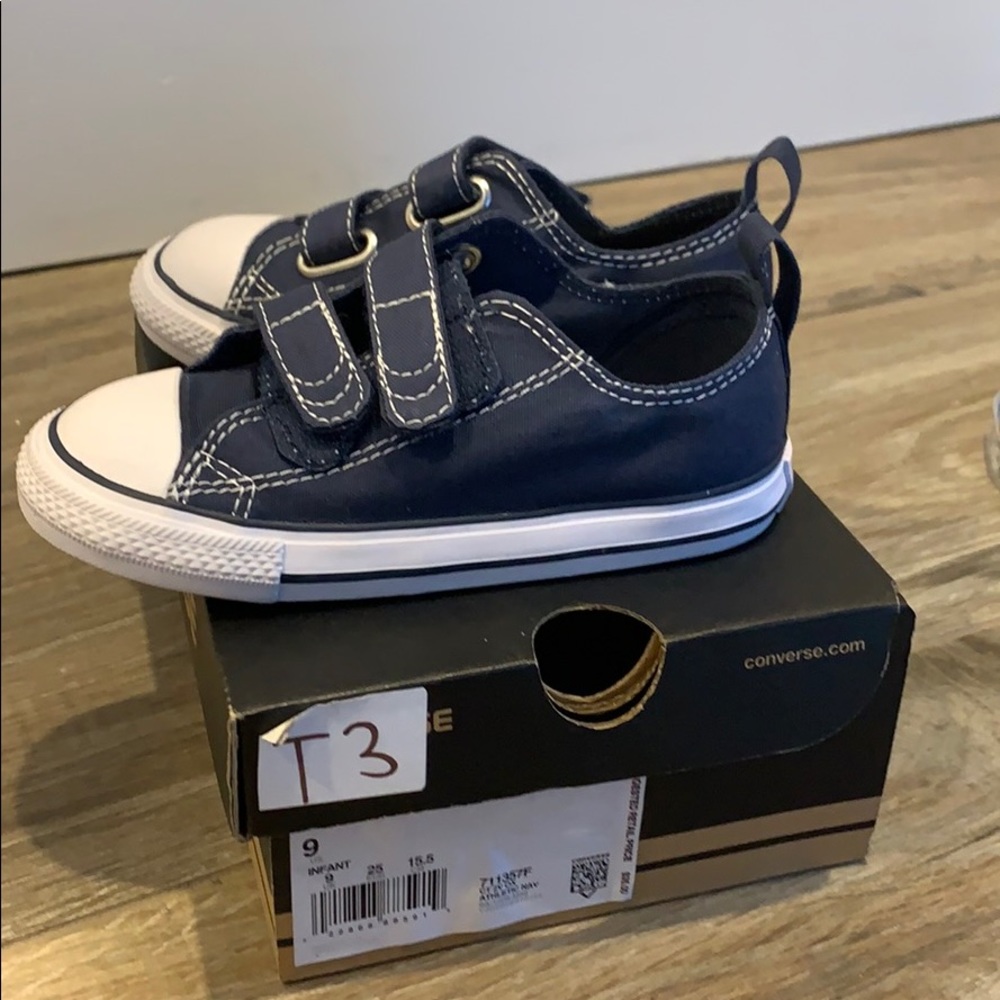 Converse kids shoes